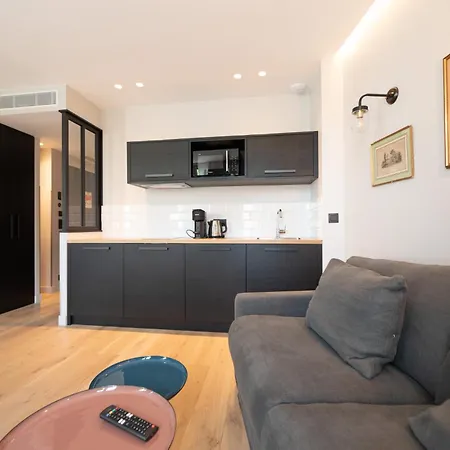 Demeure Montmartre Apartment Paris