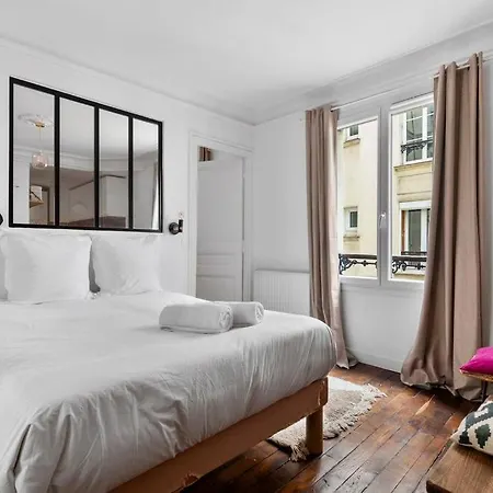 Grand Lumineux Pour 2 Personnes Apartment