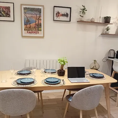 Appartement Center Paris, Amusing2bed Room,68sqm-5 Mins Eiffel Tour And Louvre Meusm ,gare Montparnasse ,front Metro