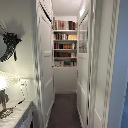 Luxury And Cosy In Paris, 16e Arrondissement Apartment *