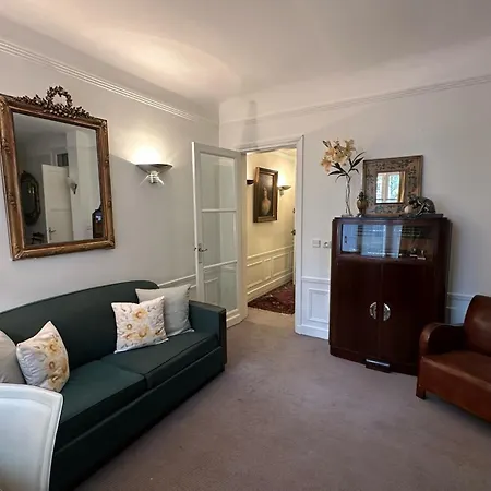 Luxury And Cosy In Paris, 16e Arrondissement Paris