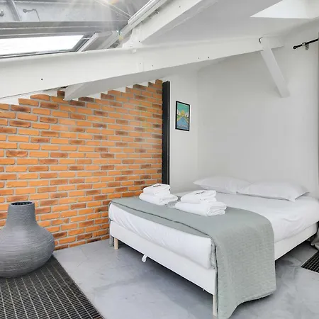 Somptuous Terrace-2br-6pcenter Of Parijs