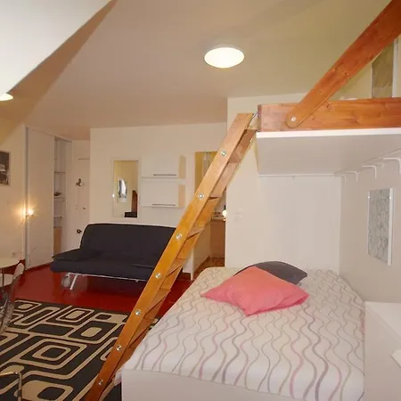 Le Pantheon Apartmán *