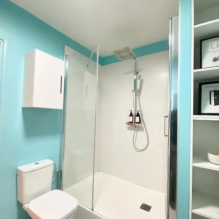 Tres Calme Sur Cour - Cardinet Apartment Paris