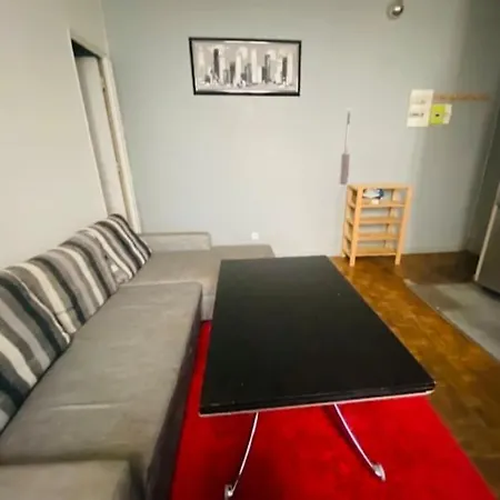 Apartment Apparemment Clichy Proche
