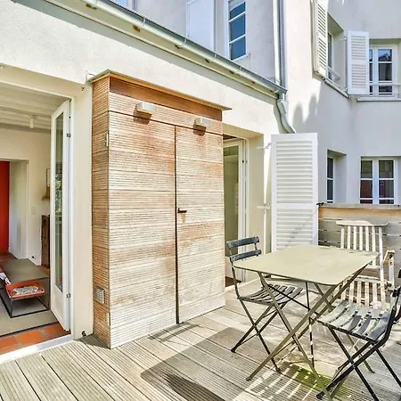 Montmartre, Patio! Sacre-coeur! Stylish Duplex! Apartment