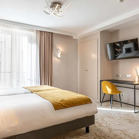 Mercure Place D'italie Hotel