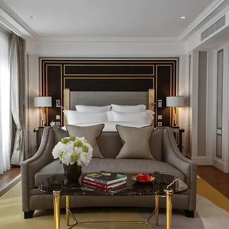 Hotell De Crillon