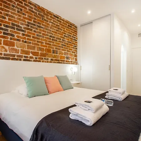 Beautiful - 4br 10p - 9th Arrondissement Of Paris