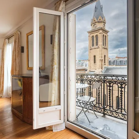 Apartment Captivating 2bd Flat Jules Joffrin Mairie Du 18 Paris