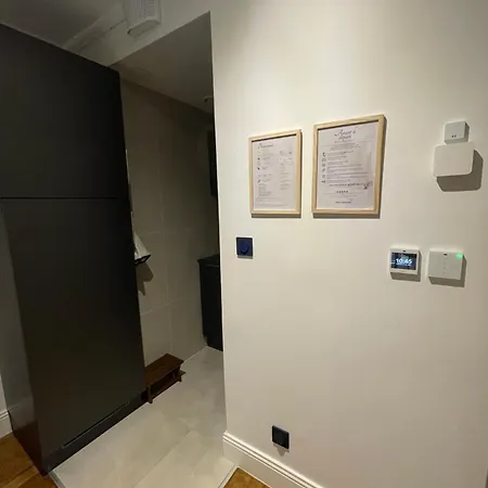 Apartment 18 Montmartre *