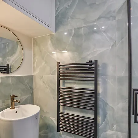 Apartment Sublime Air-conditioned Center Of *