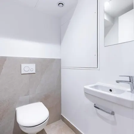 Apartment Brand New 3 Bedrooms Facing Madeleine/st Honore *