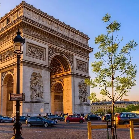 Cozy & Fully Equipped 5 Min Walk To Metro, Montparnasse Neighbourhood * Париж