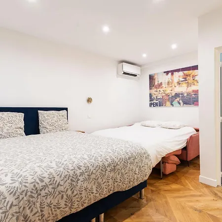 Town House Nation, Bastille, Ac By Lcc Agency