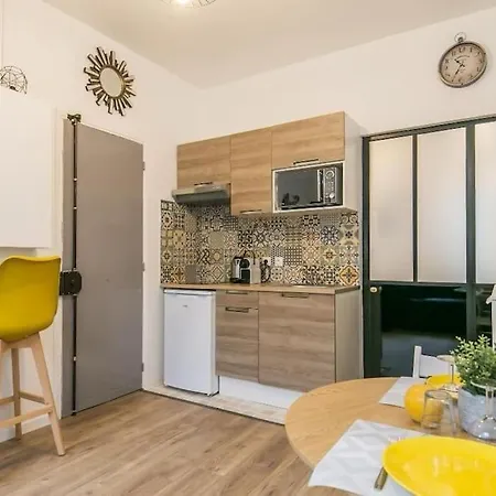 Cosy Montparnasse Paris