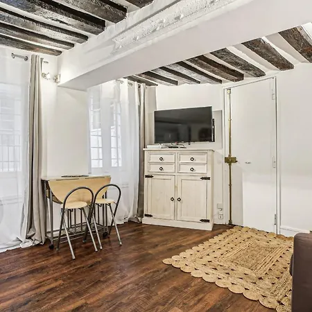 Apartment Herold - Place De Victoires By B'your Paris