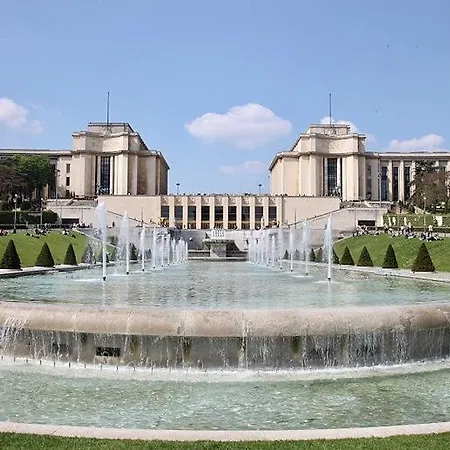 De Charme - Place Victor Hugo - 16e * Paris