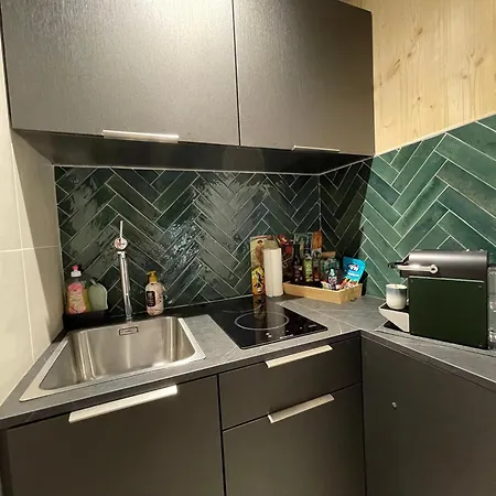 18 Montmartre Apartment