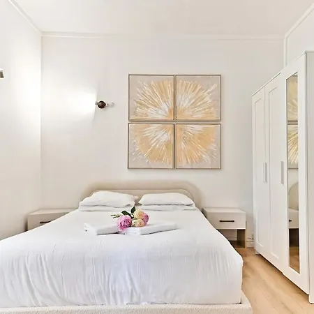 Peaceful Parc Des Buttes-chaumont - Ii Apartamento *