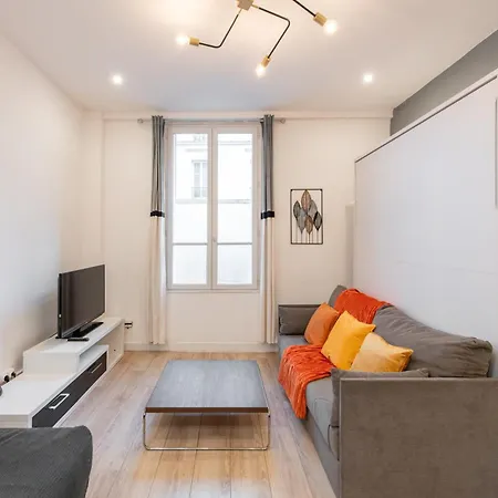 Cozy & Fully Equipped 5 Min Walk To Metro, Montparnasse Neighbourhood Апартаменты Париж