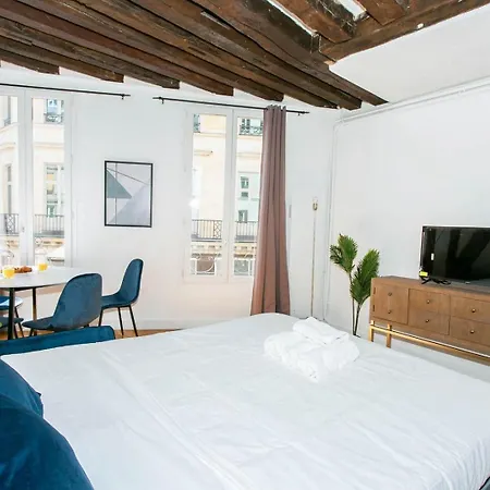 Bnbnook - Elegant 1br Near Louvre And Palais Royal Apartment