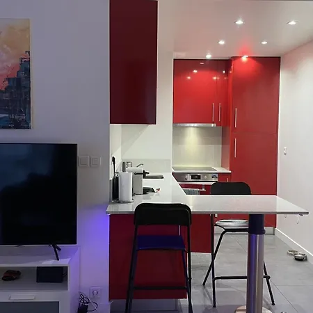 T2 With Balcony Near Bercy Appartement *