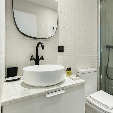 Comfortable - 2p - Sentier Appartement