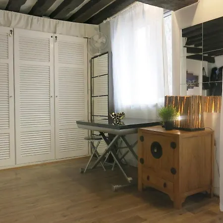 Marais Charlot Citycosy Appartement *
