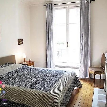 Apartment Champs Elysees Argentine Citycosy
