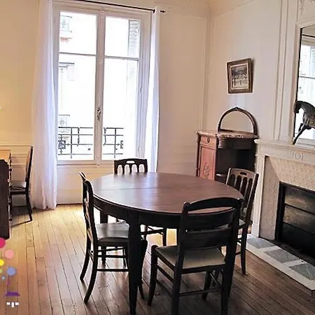 Champs Elysees Argentine Citycosy Apartment *