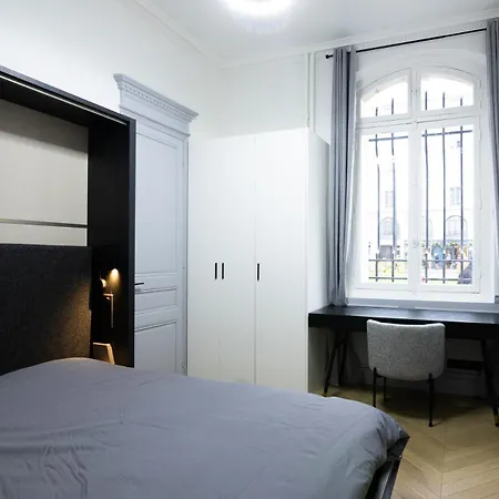 아파트 Neuf Et Luxueux Climatise A 17 *