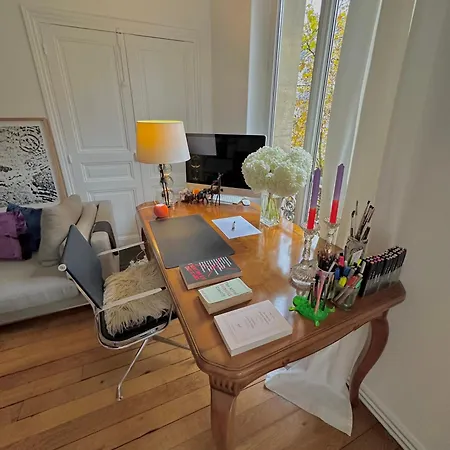 Apartment Luxury With A View Of The Eiffel Tower
