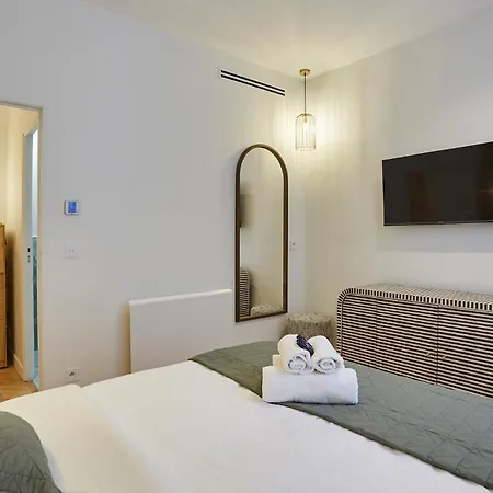 Apartment Sublime Air-conditioned Center Of *