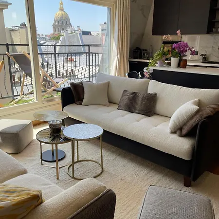 Beautiful Terrace Invalides And Fireplace Appartamento