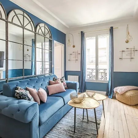 V3 Vibrant Luxurious Steps From Trocadero Apartamento París