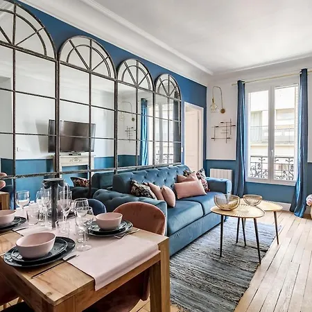 V3 Vibrant Luxurious Steps From Trocadero Apartamento