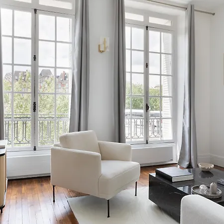 Апартаменты Pick A Flat's In Saint Louis - Quai Des Orfevres Париж