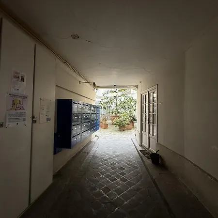 Urban Flat 74 - Disneyland In *