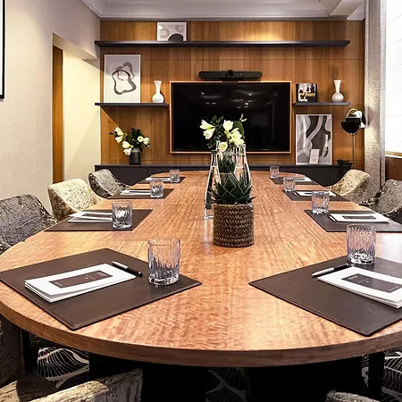 Sofitel Le Faubourg Hotel 5*