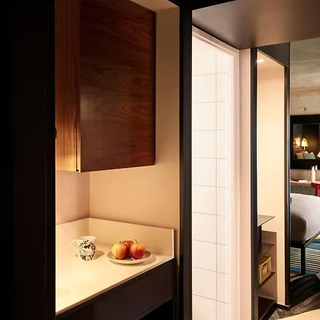 Hotel Mama Shelter East