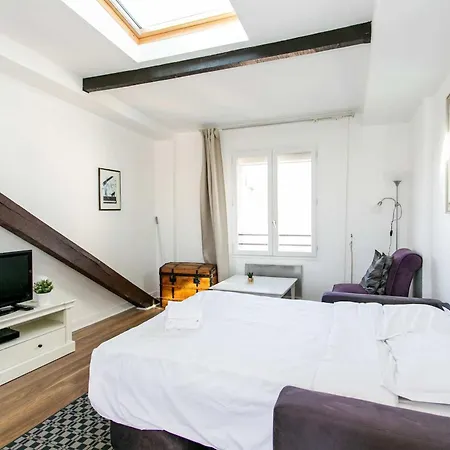 Bnbnova - 1br - Upper Marais & Pompidou Апартаменты Париж