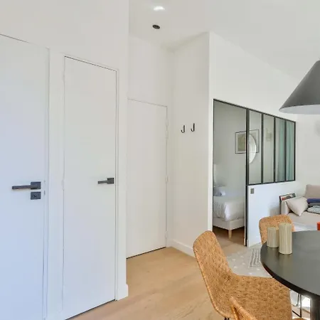 Superb 1br Flat 10 Min From Bon Marche Rive Gauche Apartment Paris