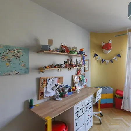 Апартаменты Family Of 102 M2 In The Heart Of The 19th