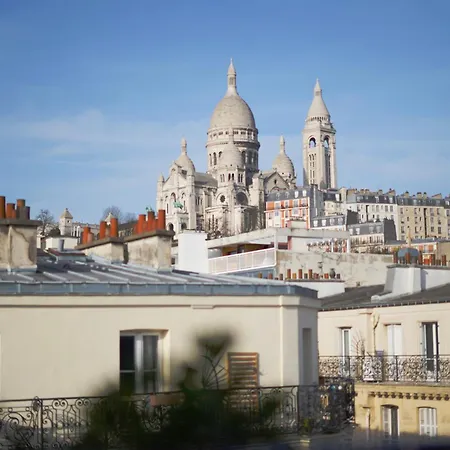 Le Montmartre Saint Pierre 3* Paris