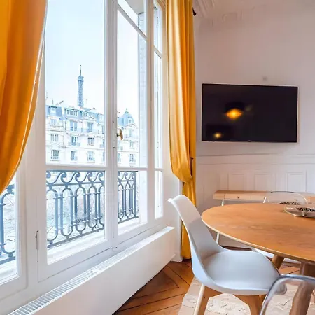Tbs 321 - Superb With Eiffel Tower View Apartment