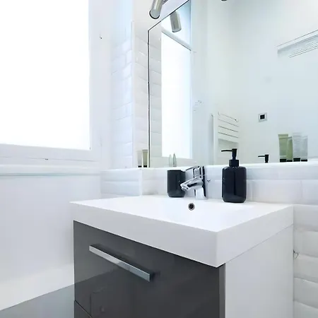 Apartment Tbs 321 - Superb With Eiffel Tower View