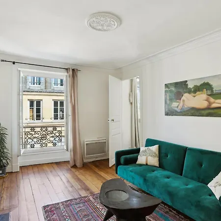 Apartment Bnbnova - 2br - Le Marais & Les Halles Paris