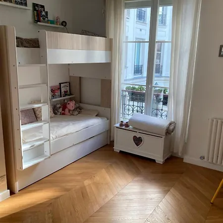 Apartment Bright In The Heart Of Le Marais *