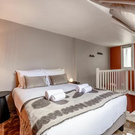 公寓 43#opera # Grand Boulevards # 4bedrooms # 02 # Ac *